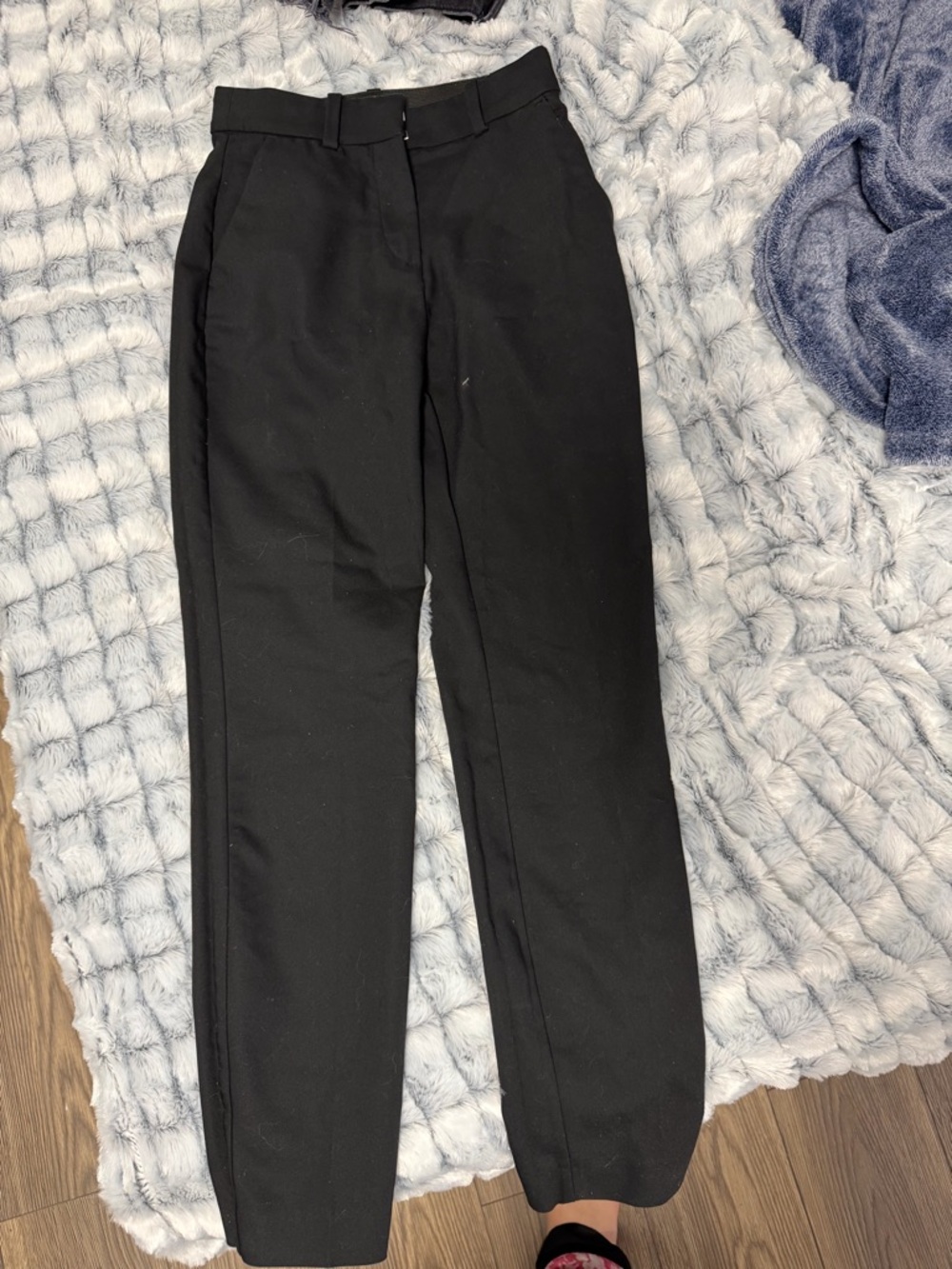 Black Women’s Semi-High Waisted Dress Pants